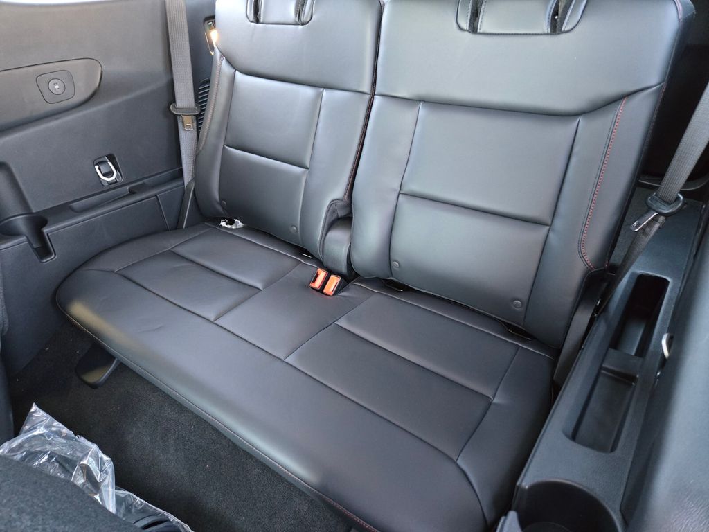New 2026 Ford Explorer - photo 12