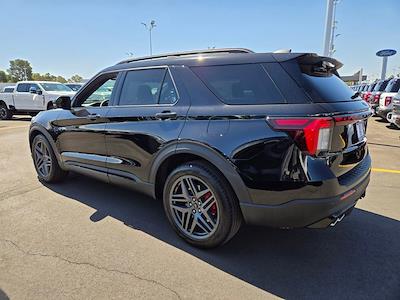 2026 Ford Explorer 4WD SUV for sale #260567 - photo 2
