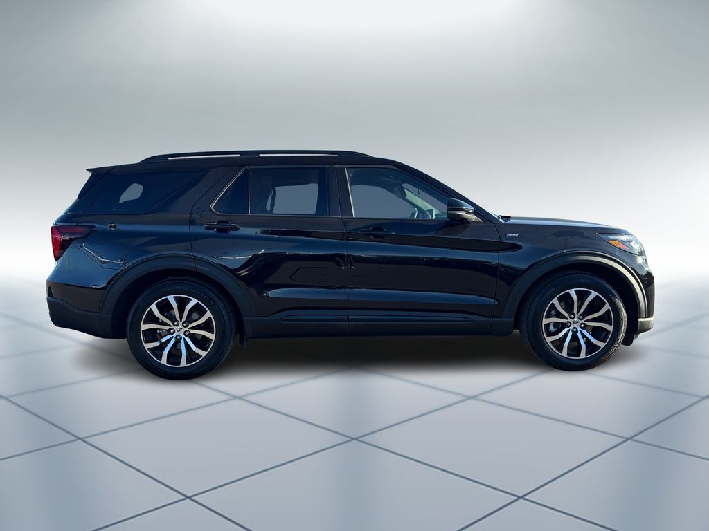 New 2026 Ford Explorer - photo 5