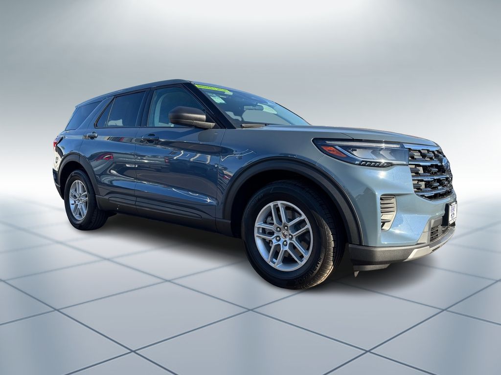 New 2026 Ford Explorer - photo 2