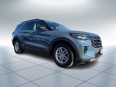 New 2026 Ford Explorer - photo 2