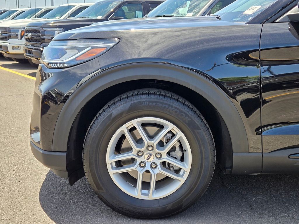 New 2026 Ford Explorer - photo 10