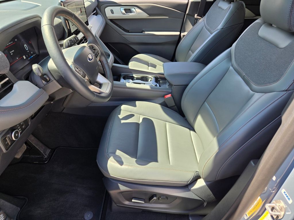 New 2026 Ford Explorer - photo 11