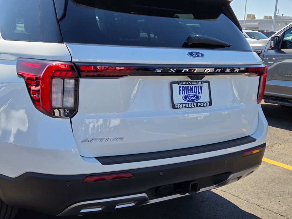 New 2026 Ford Explorer - photo 8
