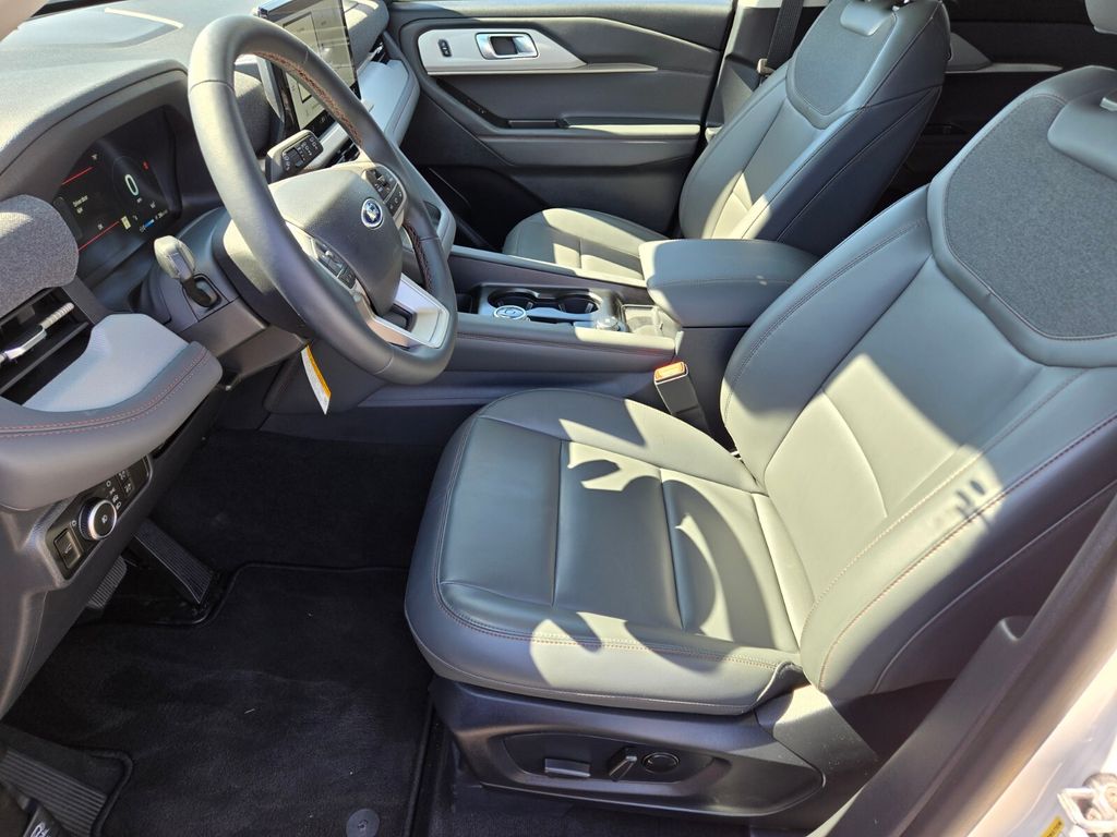 New 2026 Ford Explorer - photo 11