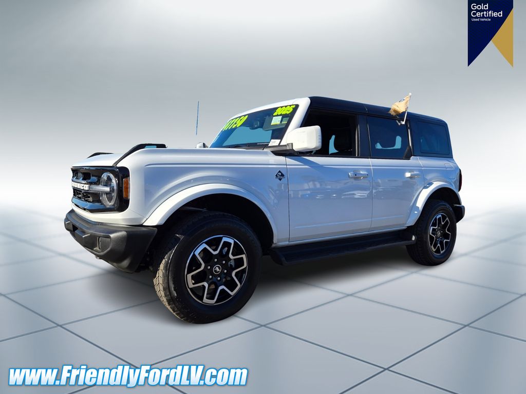 Used 2025 Ford Bronco - photo 2