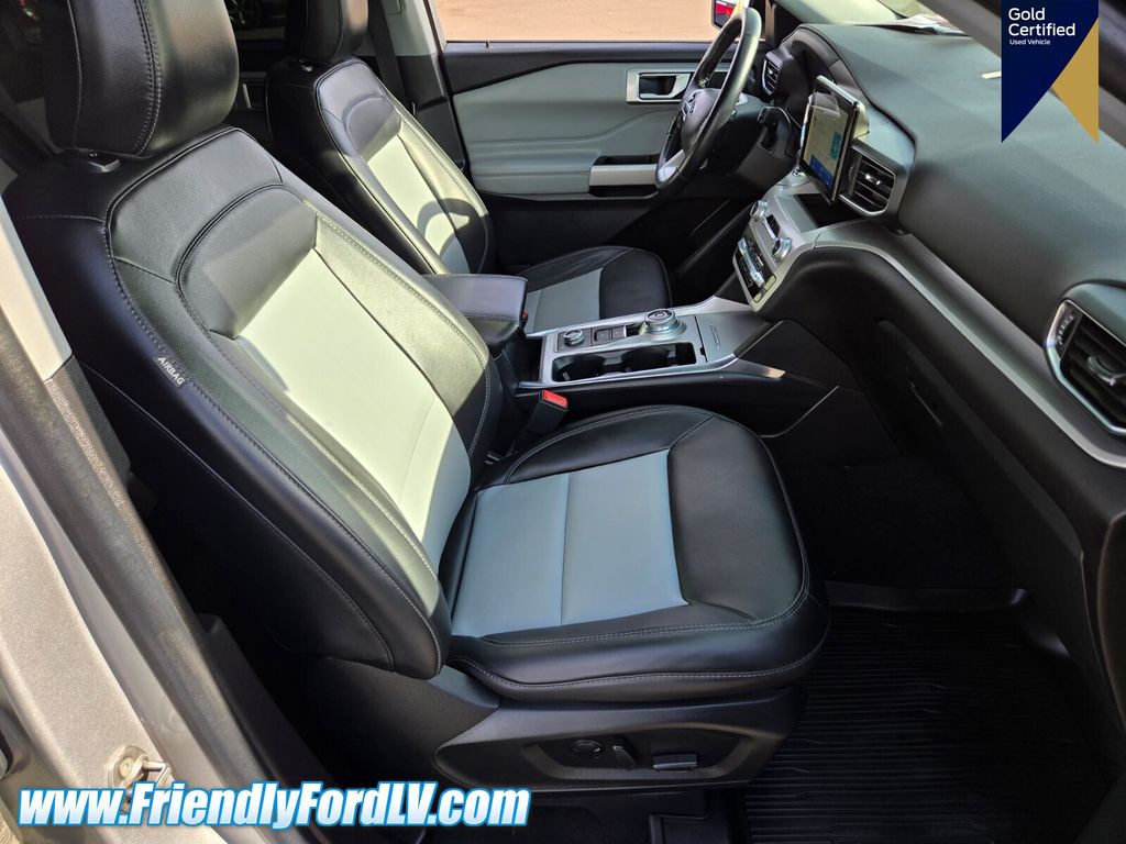 Used 2023 Ford Explorer - photo 12