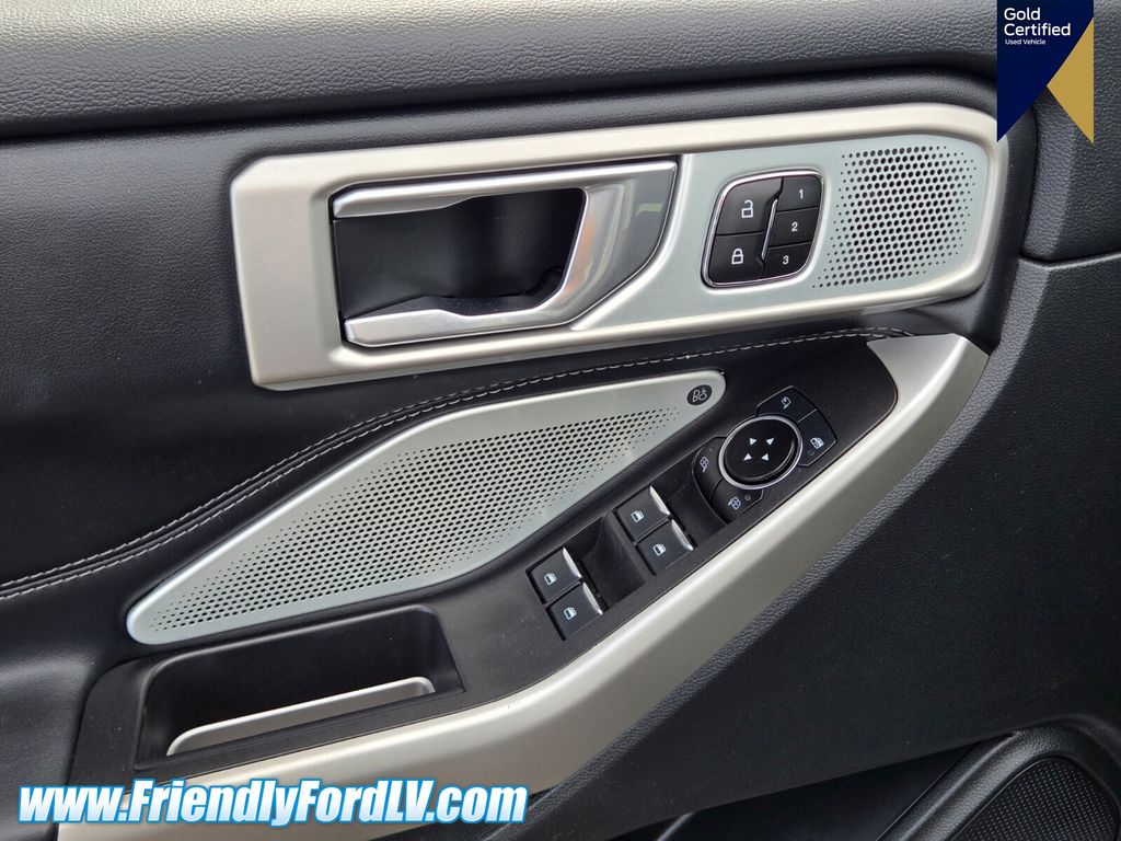 Used 2023 Ford Explorer - photo 13