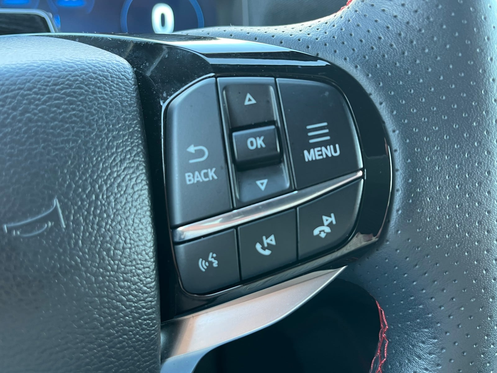 Used 2025 Ford Explorer - photo 17
