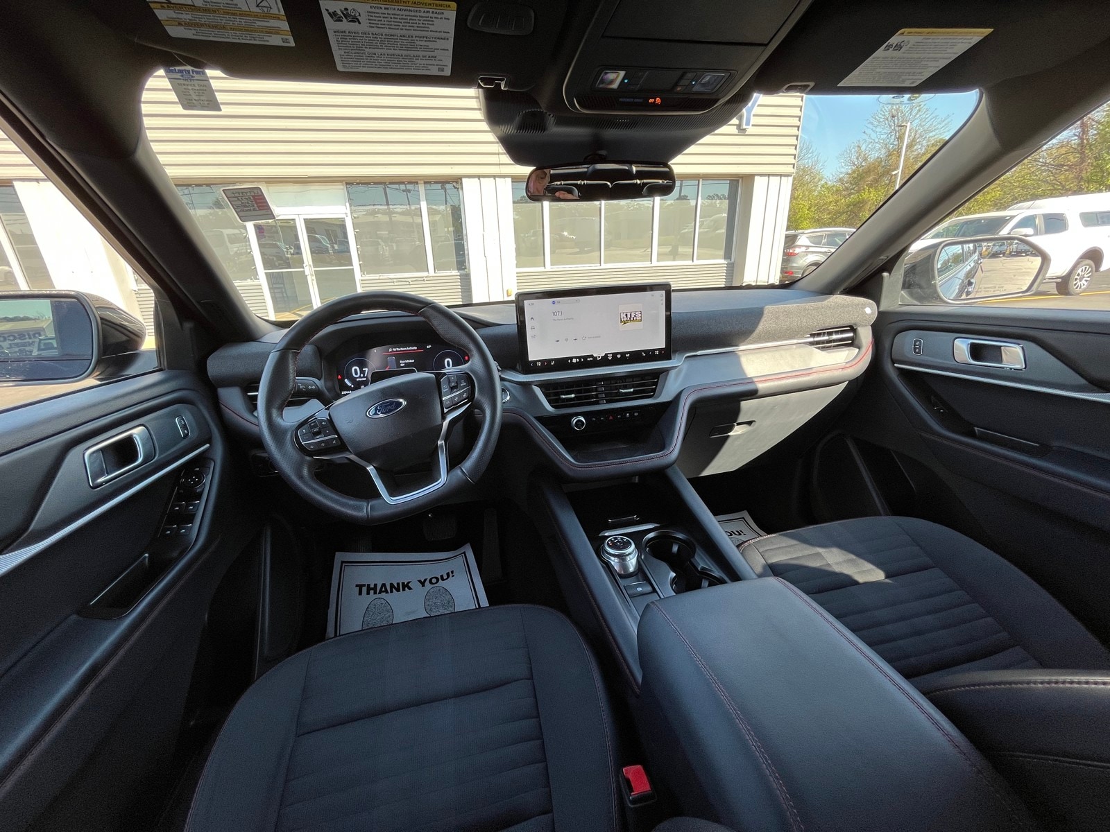 Used 2025 Ford Explorer - photo 18