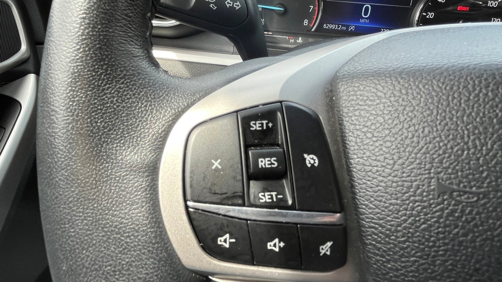 Used 2024 Ford Explorer - photo 14