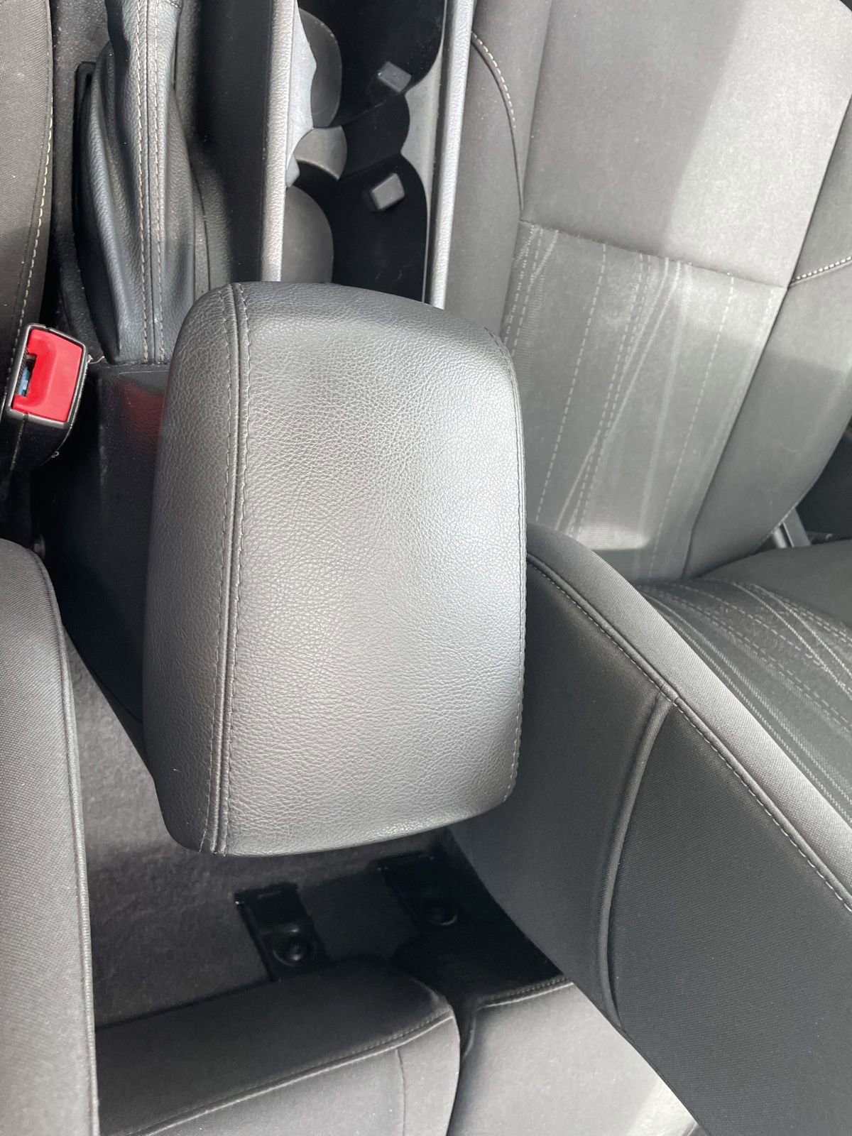 Used 2018 Ford Focus - photo 20