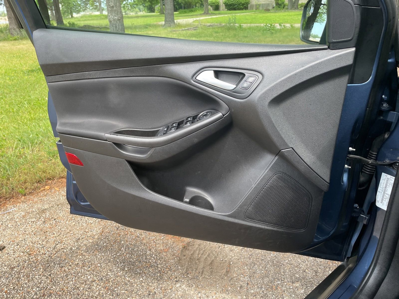 Used 2018 Ford Focus - photo 25