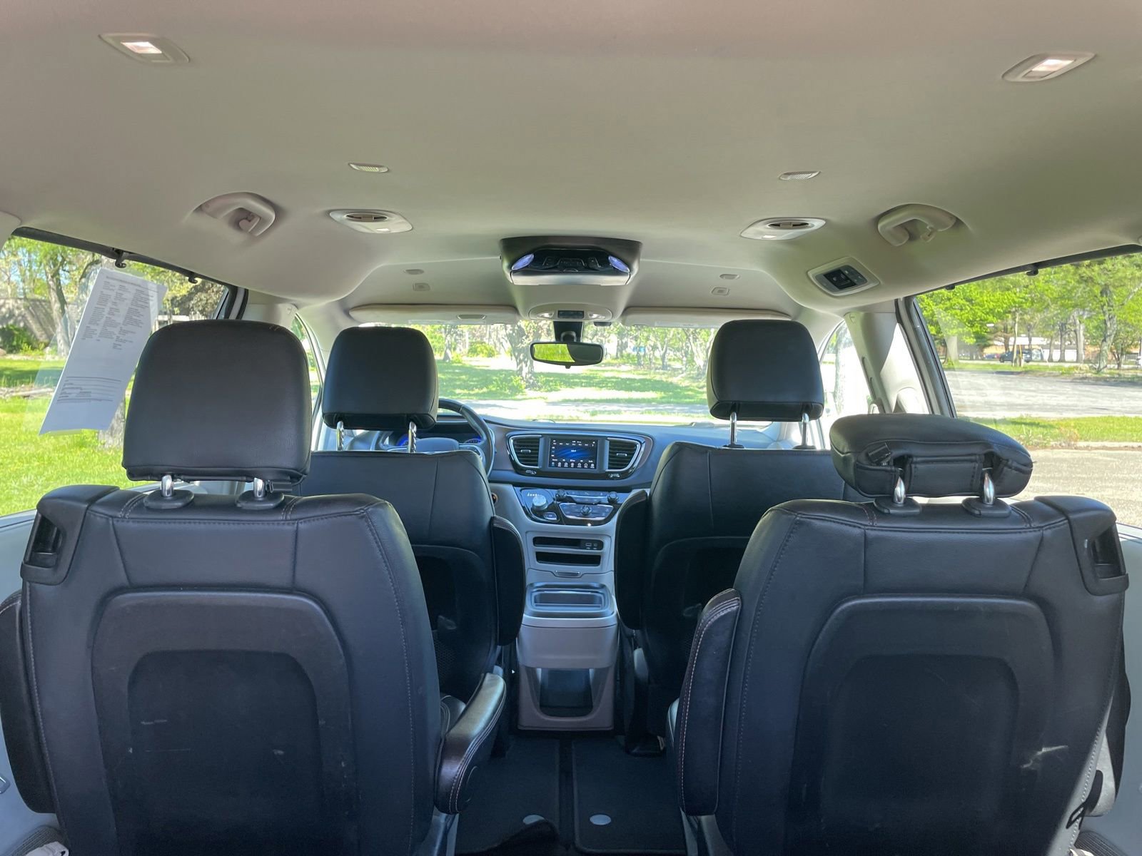 Used 2018 Chrysler Pacifica - photo 7