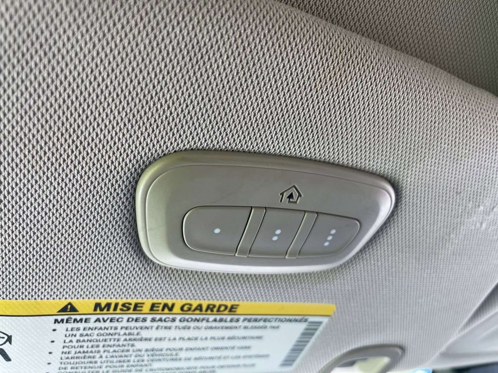 Used 2018 Chrysler Pacifica - photo 9