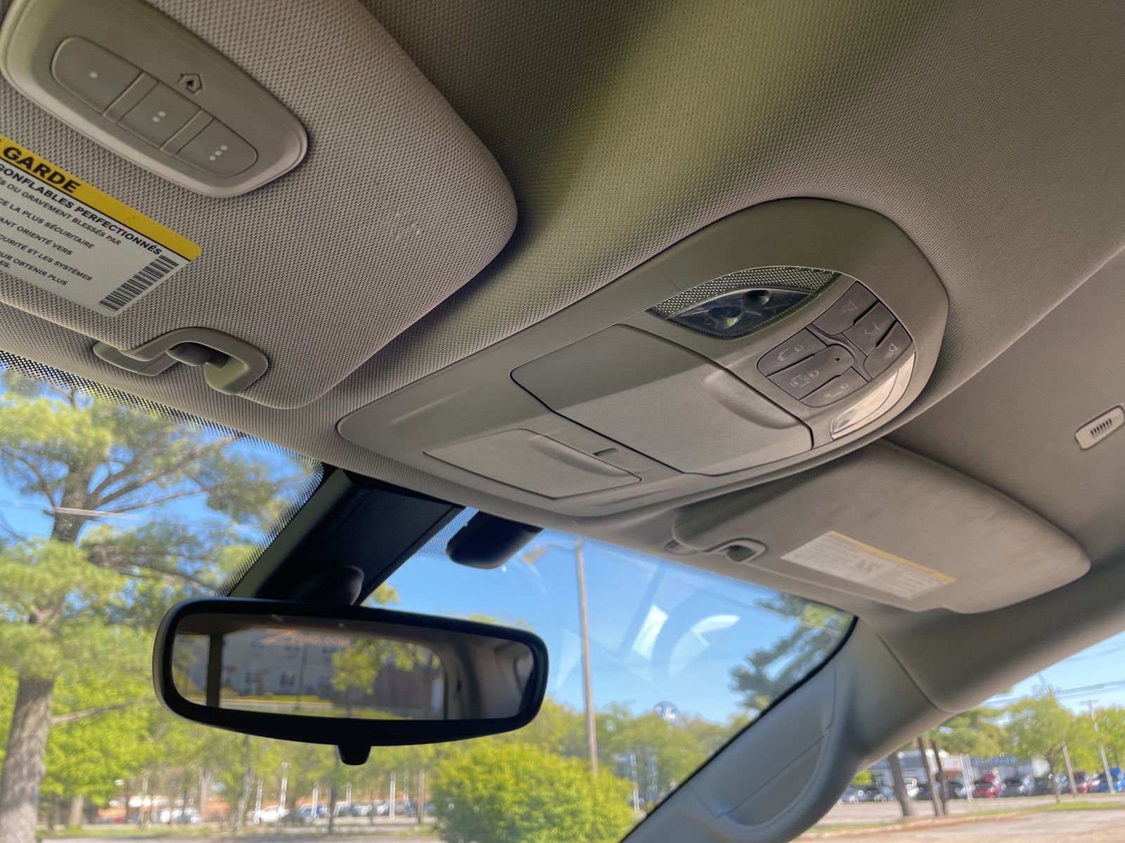 Used 2018 Chrysler Pacifica - photo 15