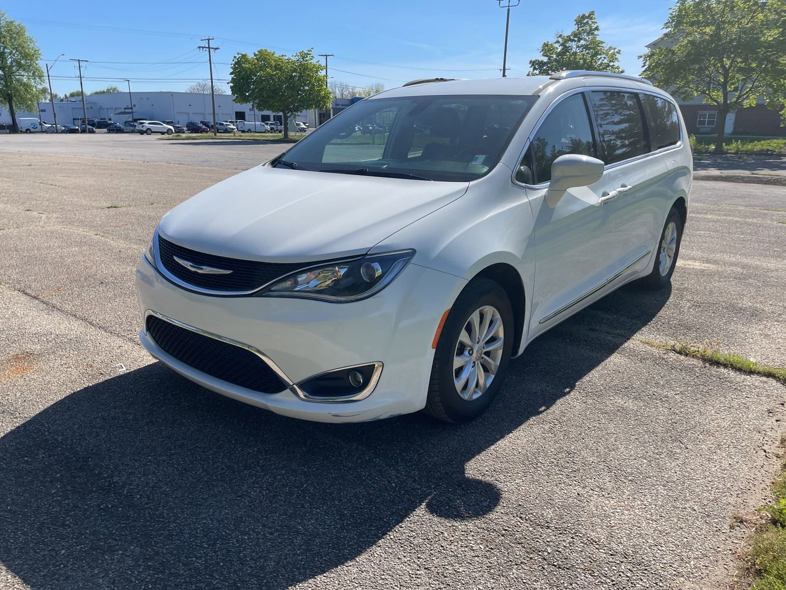 Used 2018 Chrysler Pacifica - photo 24