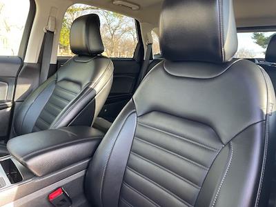 Used 2022 Ford Edge - photo 1