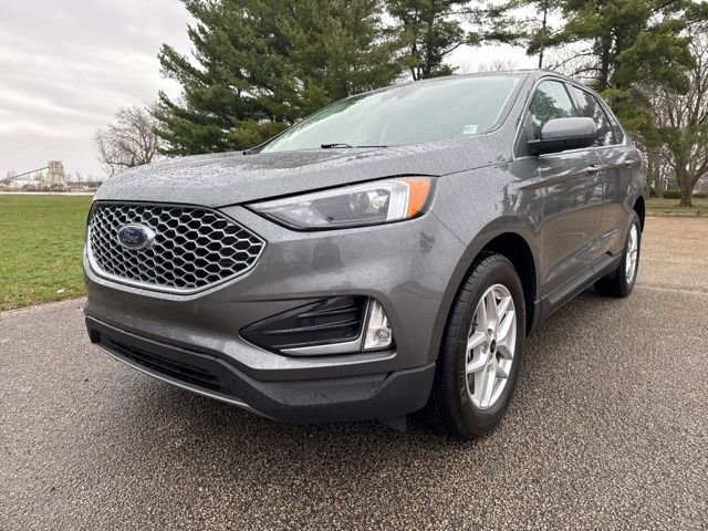Used 2023 Ford Edge - photo 10