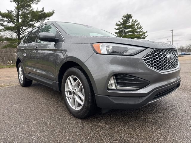 Used 2023 Ford Edge - photo 12