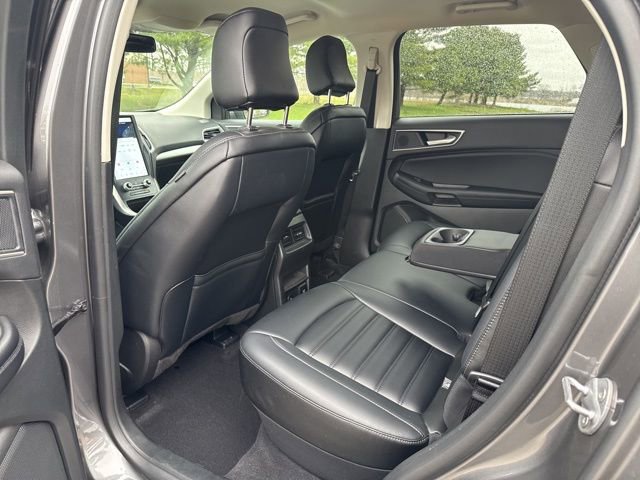 Used 2023 Ford Edge - photo 31