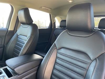 Used 2023 Ford Edge - photo 2