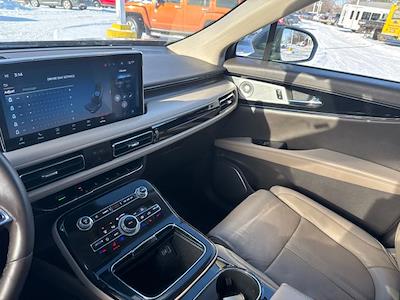 Used 2023 Lincoln Nautilus - photo 1