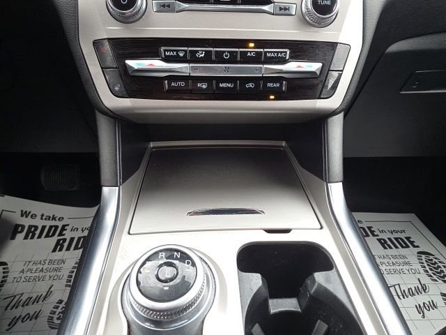 Used 2023 Ford Explorer - photo 18