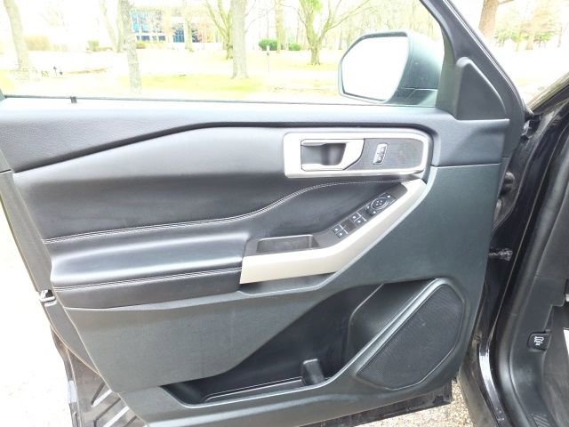 Used 2023 Ford Explorer - photo 36