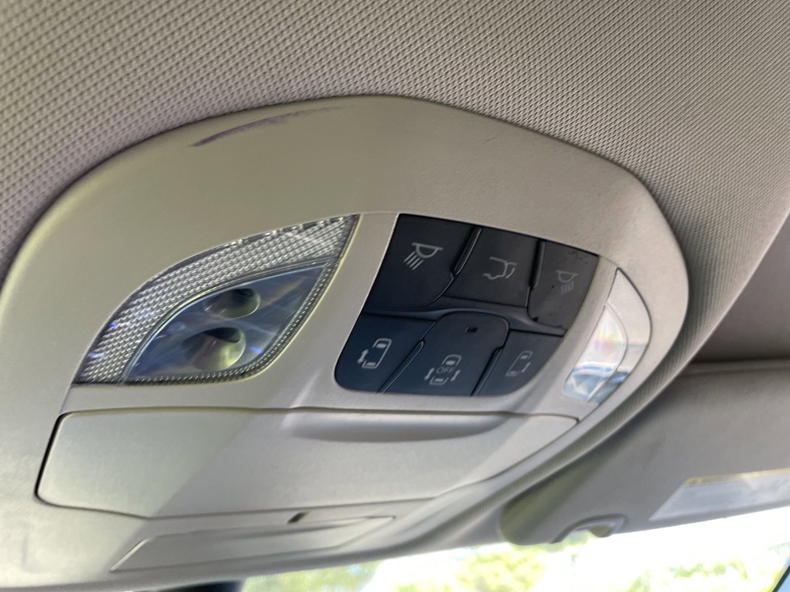 Used 2023 Chrysler Pacifica - photo 19