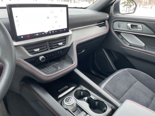 Used 2025 Ford Explorer - photo 15