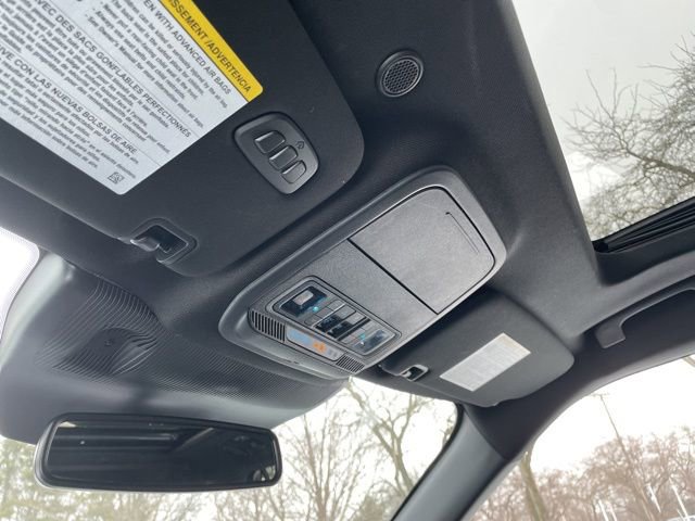 Used 2025 Ford Explorer - photo 22