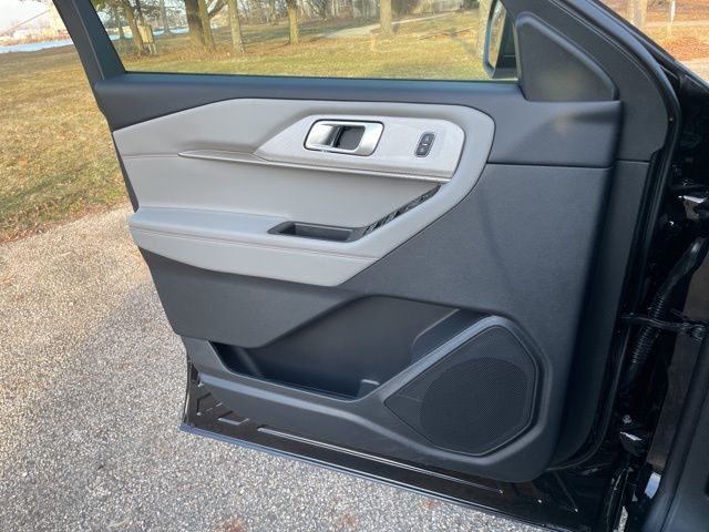 New 2026 Ford Explorer - photo 24
