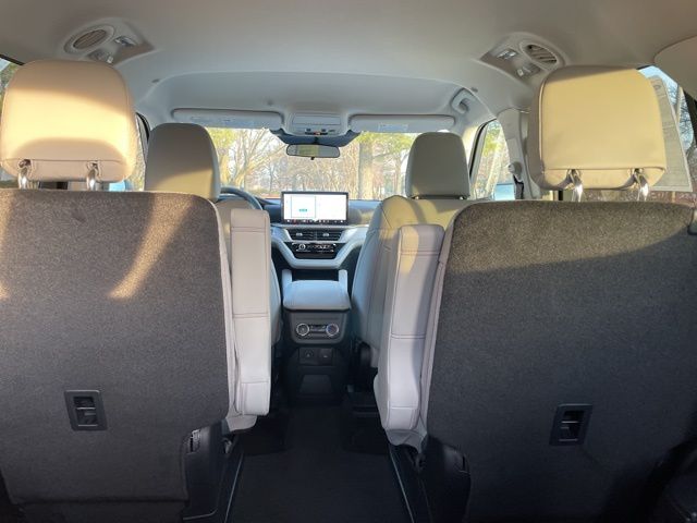 New 2026 Ford Explorer - photo 31
