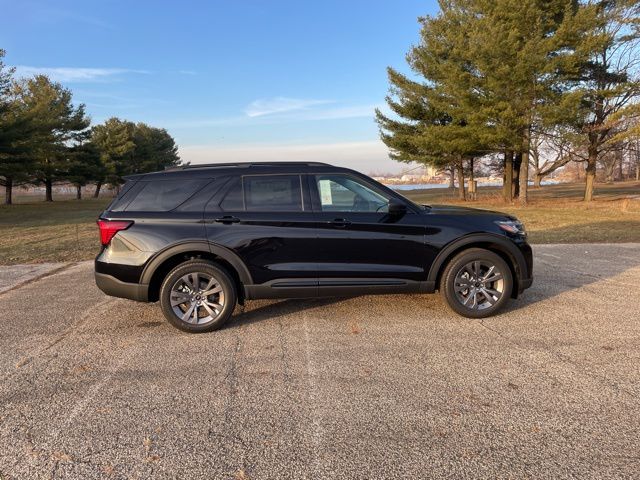 New 2026 Ford Explorer - photo 6