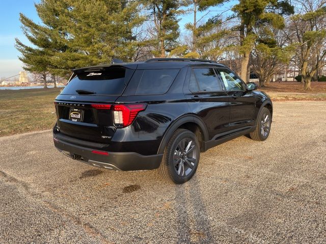 New 2026 Ford Explorer - photo 2