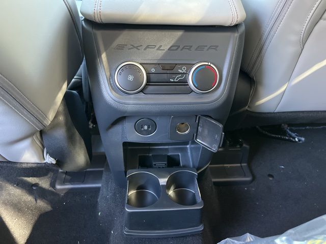 New 2026 Ford Explorer - photo 26