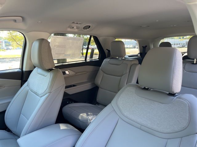 New 2026 Ford Explorer - photo 27