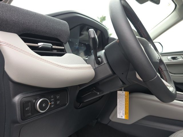 New 2026 Ford Explorer - photo 33