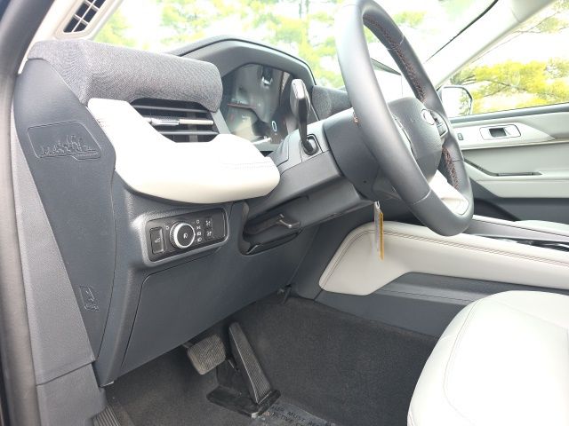 New 2026 Ford Explorer - photo 31