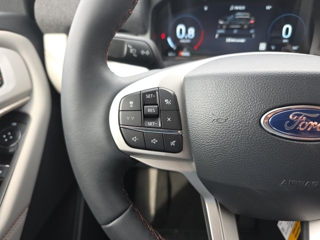 New 2026 Ford Explorer - photo 8