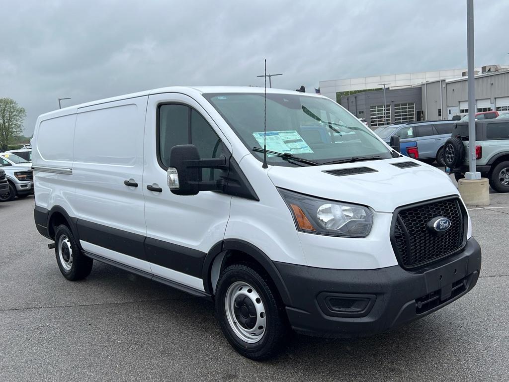 New 2025 Ford Transit 150 - photo 6