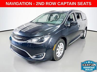 Used 2017 Chrysler Pacifica - photo 2