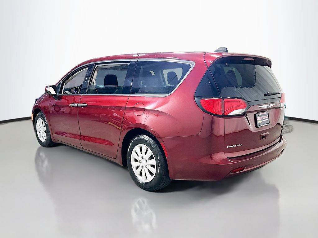 Used 2019 Chrysler Pacifica - photo 8
