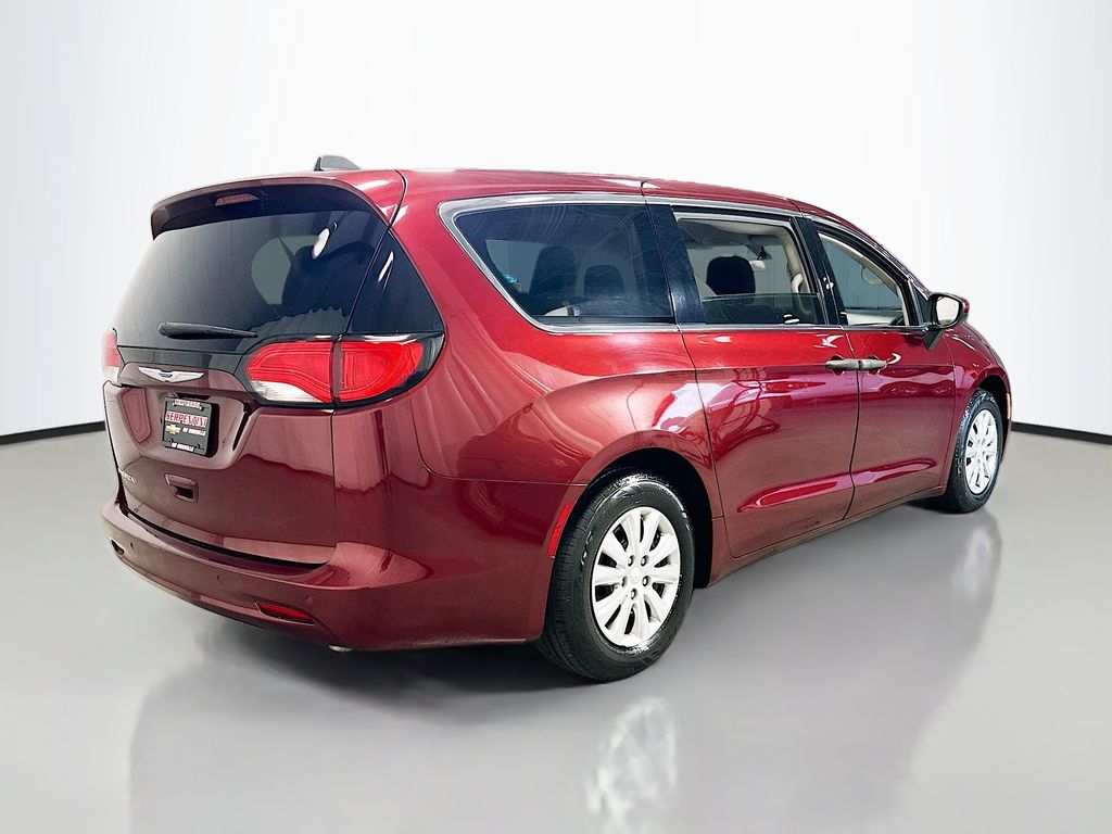 Used 2019 Chrysler Pacifica - photo 10