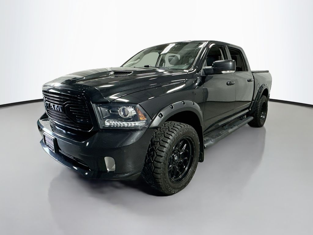 Used 2018 Ram 1500 - photo 2