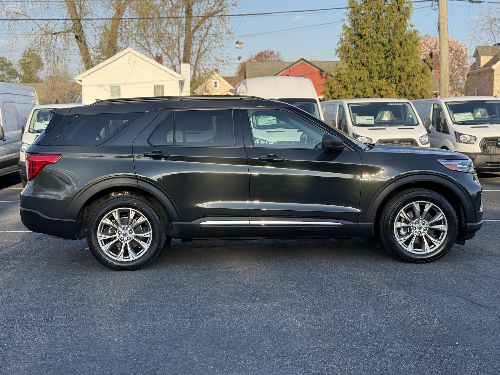 Used 2022 Ford Explorer - photo 9