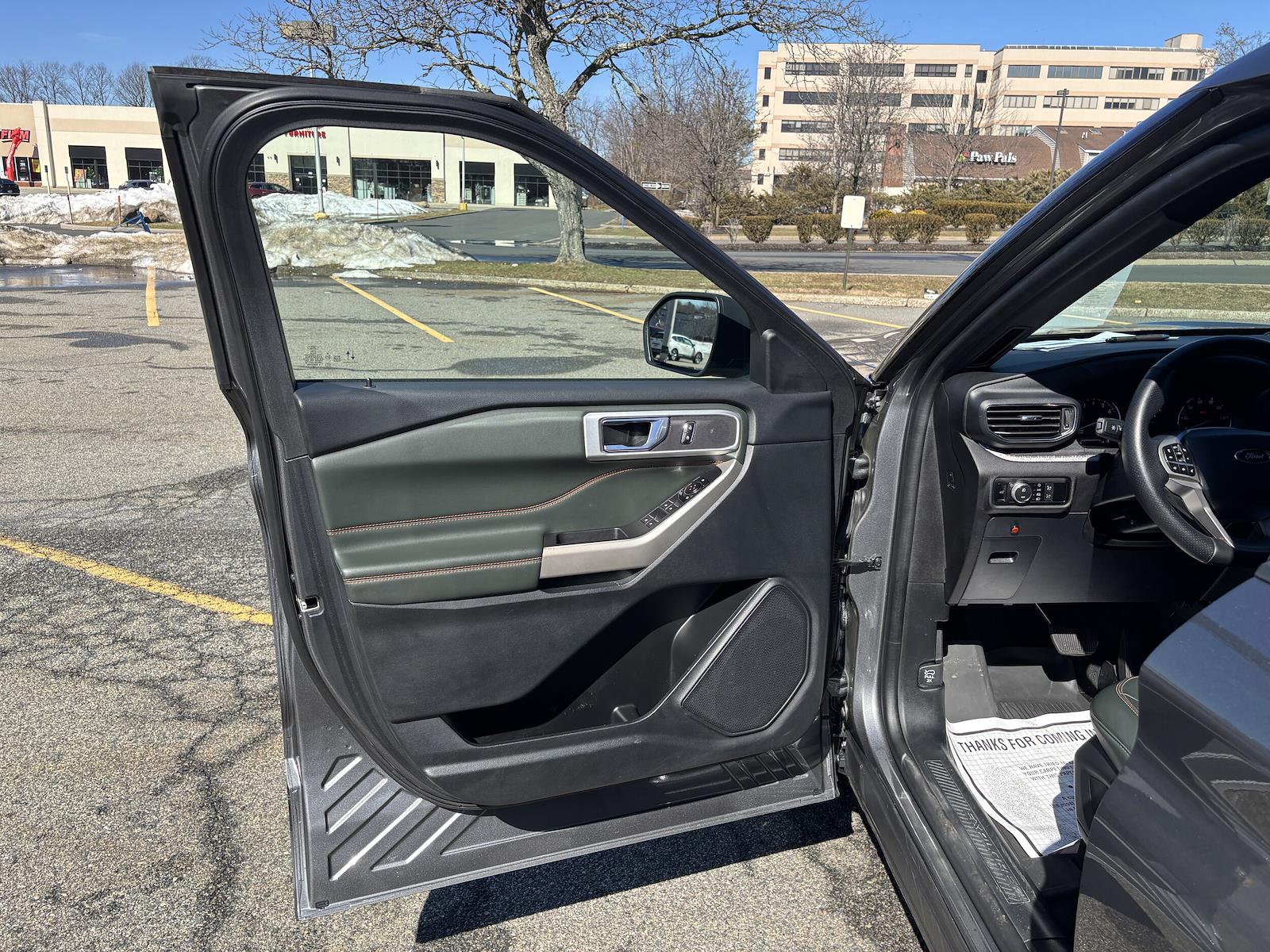 Used 2022 Ford Explorer - photo 14