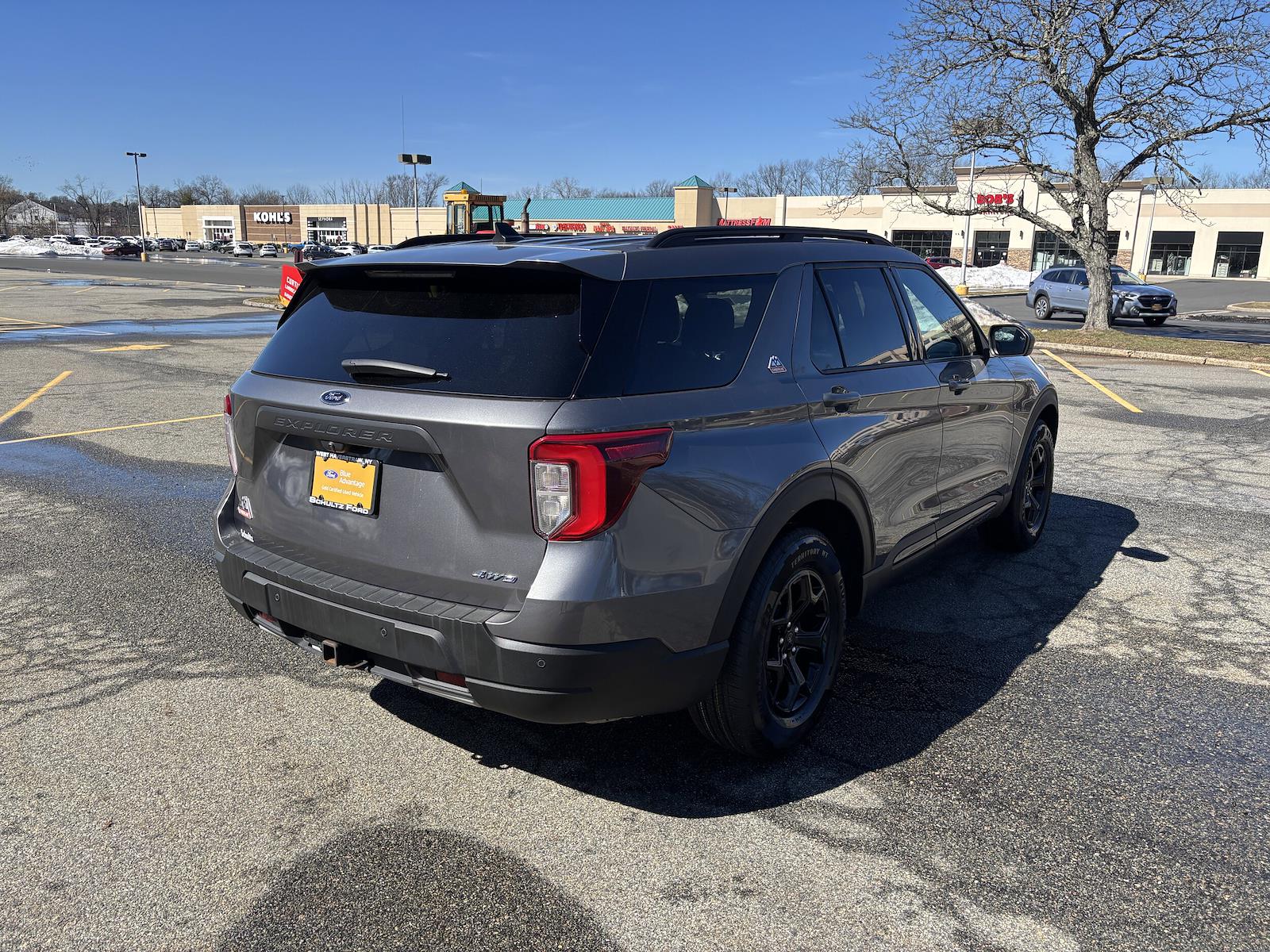 Used 2022 Ford Explorer - photo 10