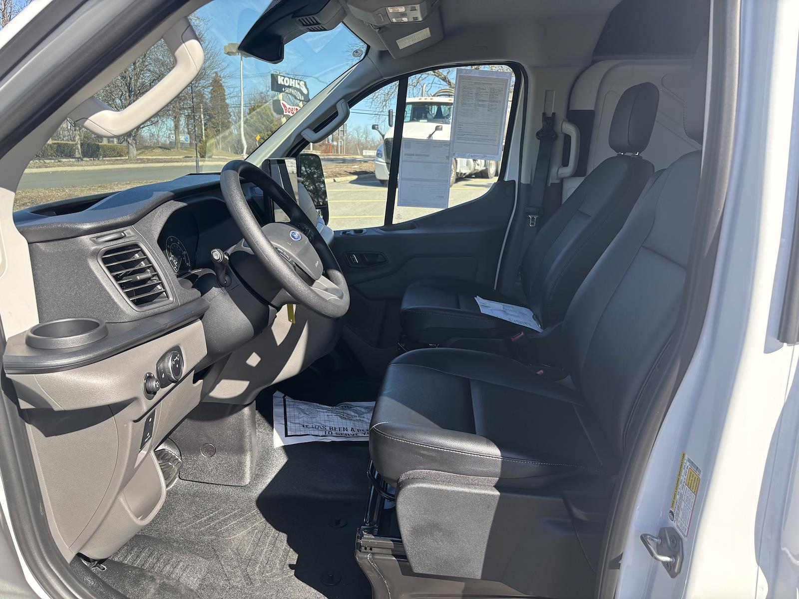 Used 2024 Ford Transit 350 - photo 17